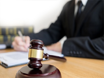 员工一个月加班近160小时被通报表扬合法吗？